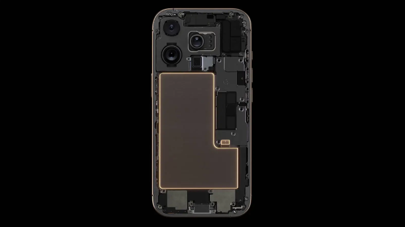 郸城苹果手机维修分享iPhone 16 Pro 系列屏幕更大，搭载 A18 Pro 芯片 